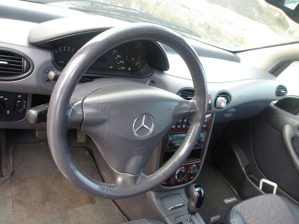 Mercedes-Benz Třídy A Hatchback 1,6 l 75 kw