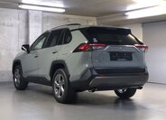 Toyota RAV4 SUV 2,5 l 163 kw