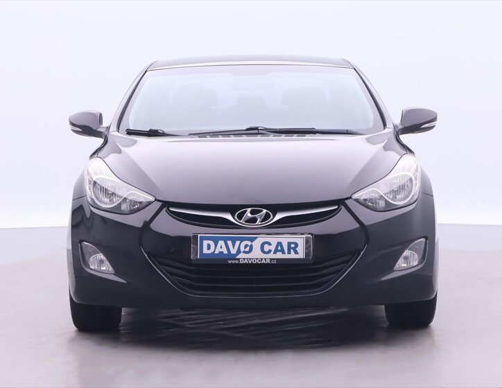 Hyundai Elantra Sedan 1,6 l 97 kw