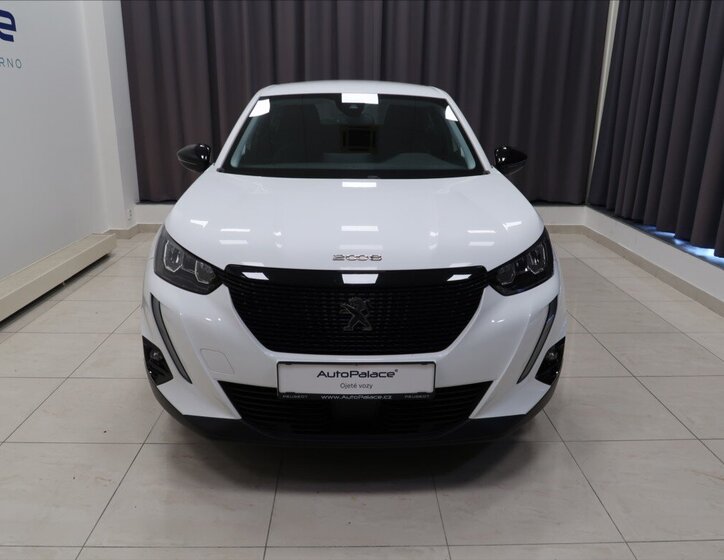 Peugeot 2008 SUV / Terénní 1,2 l 74 kw