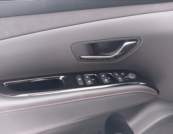 Hyundai Tucson SUV 1,6 l 110 kw