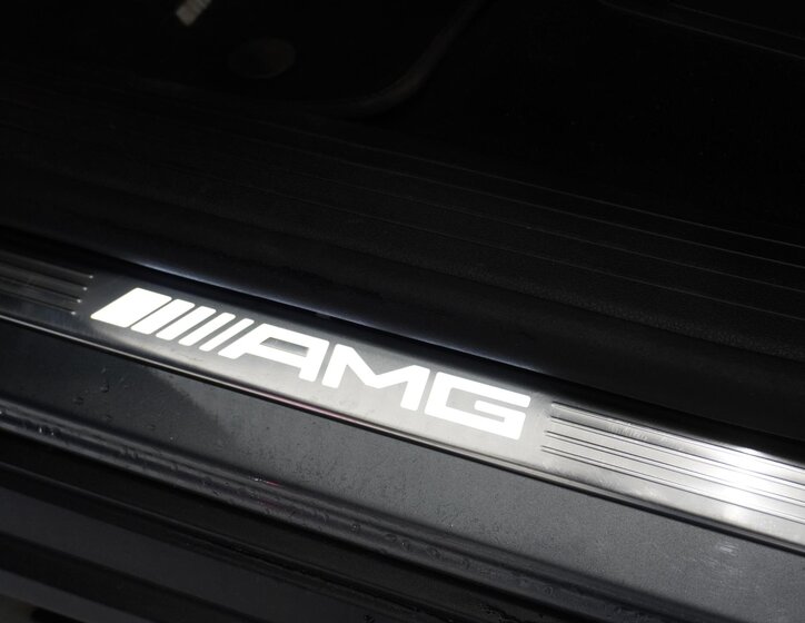 Mercedes-Benz GLS SUV / Terénní 4,0 l 450 kw