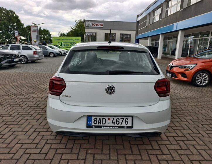 Volkswagen Polo Hatchback 999,0 70 kw