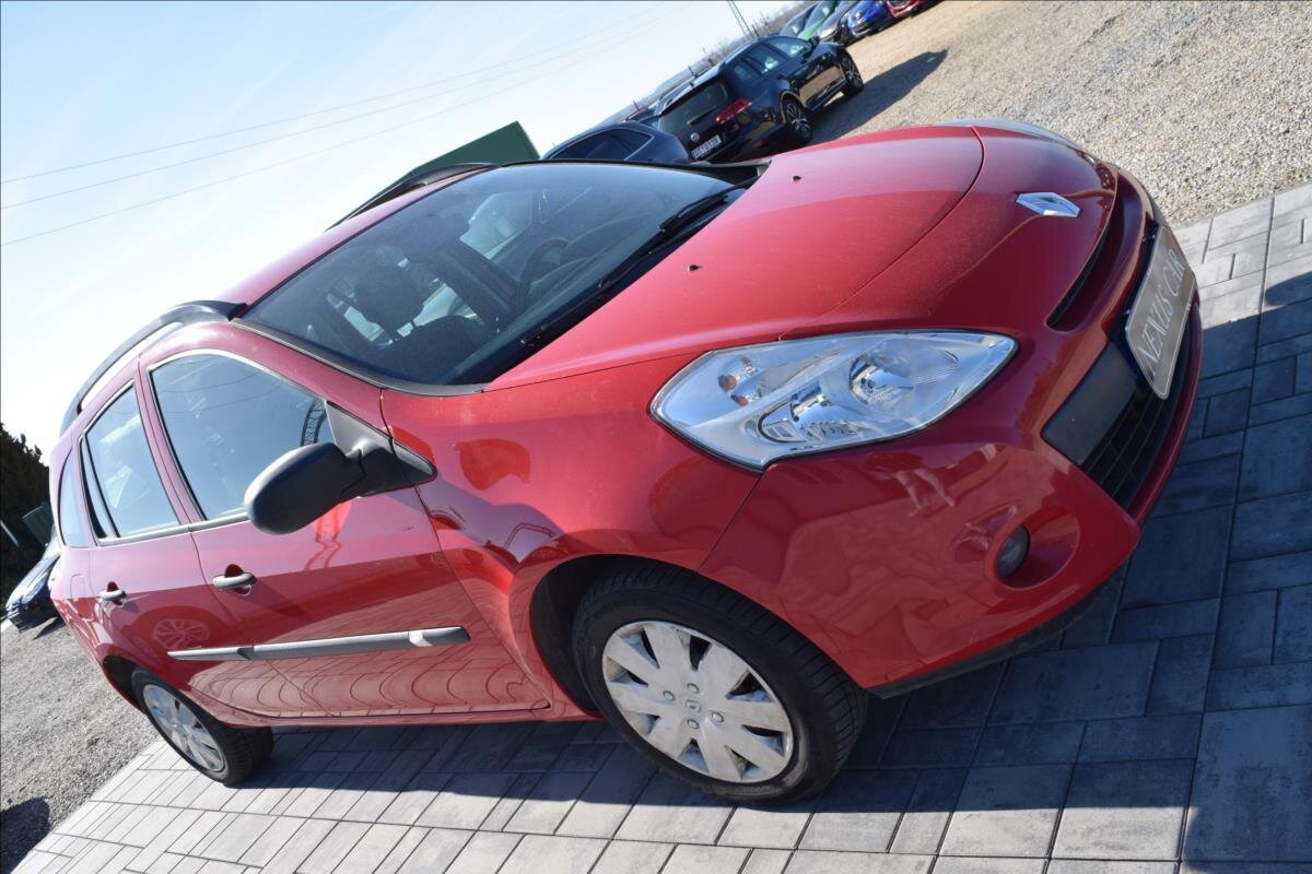 Renault Clio Kombi 1,1 l 74 kw