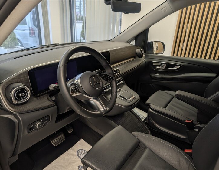 Mercedes-Benz Třídy V VAN-Minibus 2,0 l 174 kw