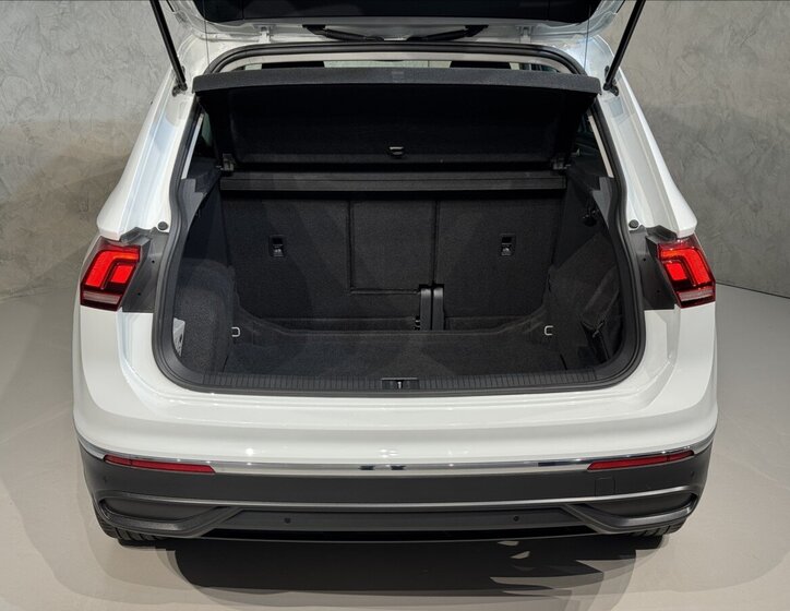 Volkswagen Tiguan SUV 2,0 l 110 kw