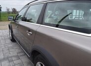 Volvo XC70 Kombi 2,4 l 120 kw