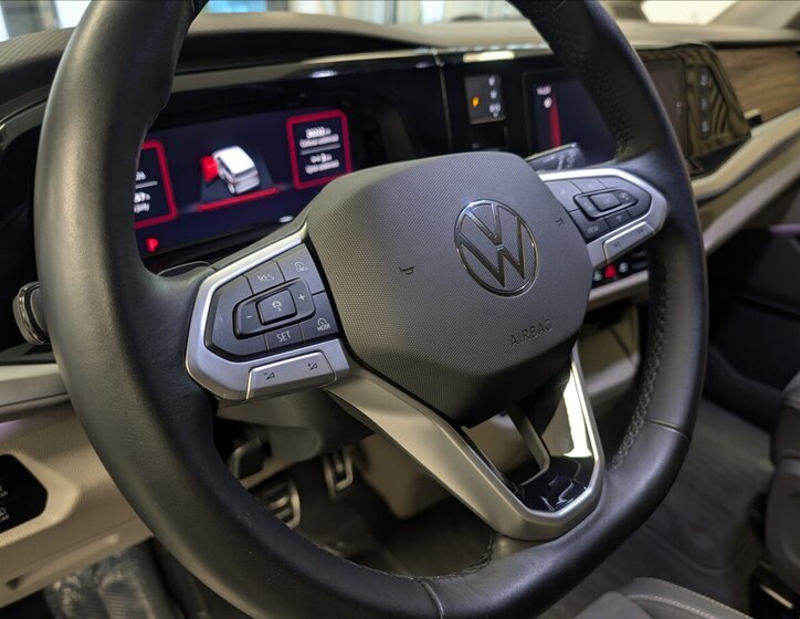 Volkswagen Multivan VAN / Minibus 1,5 l 130 kw