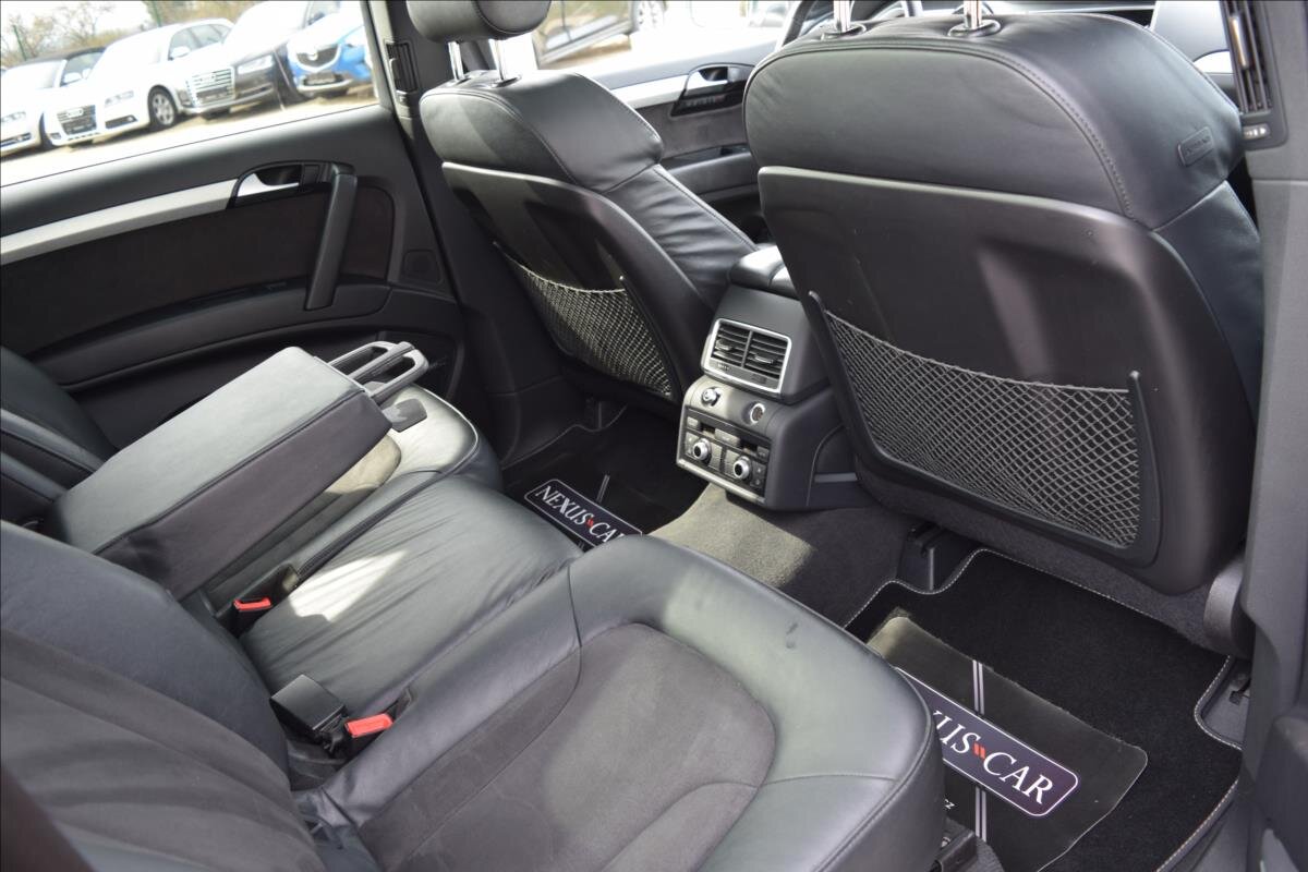 Audi Q7 SUV / Terénní 3,0 l 180 kw