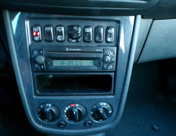 Mercedes-Benz Vaneo Kombi 1,6 l 75 kw