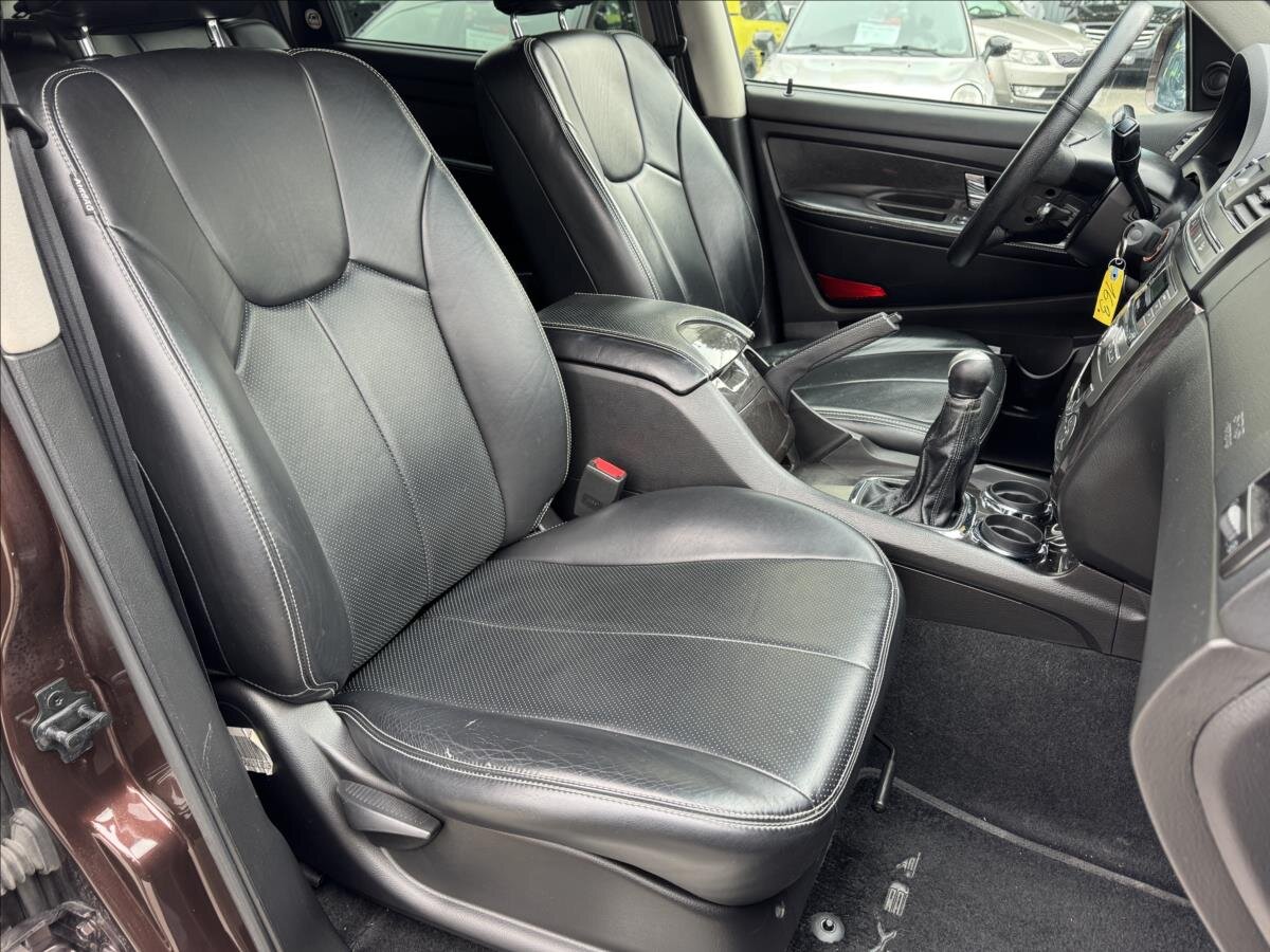 SsangYong Rexton SUV / Terénní 2,0 l 114 kw