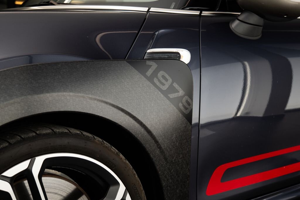 Mini Cooper Hatchback 2,0 l 225 kw