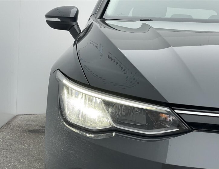 Volkswagen Golf Kombi 1,5 l 96 kw