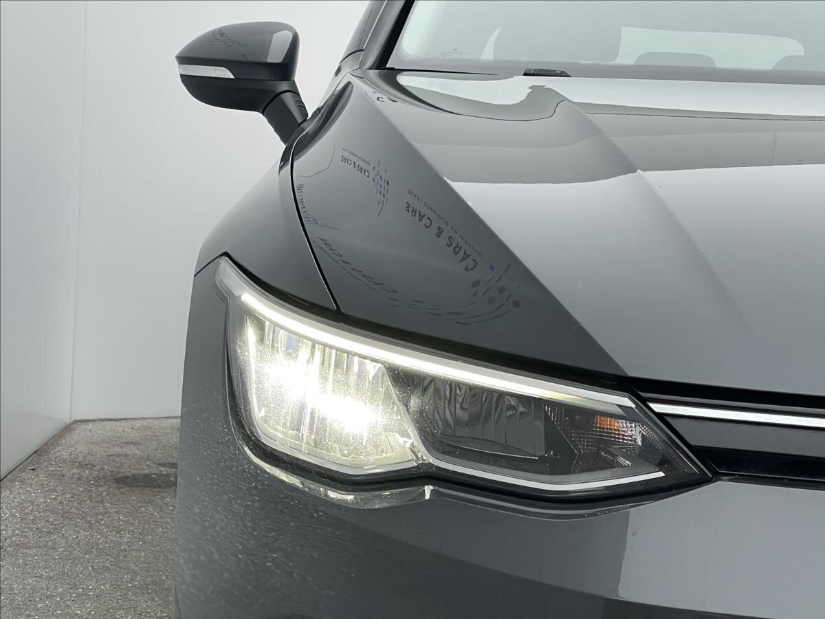 Volkswagen Golf Kombi 1,5 l 96 kw