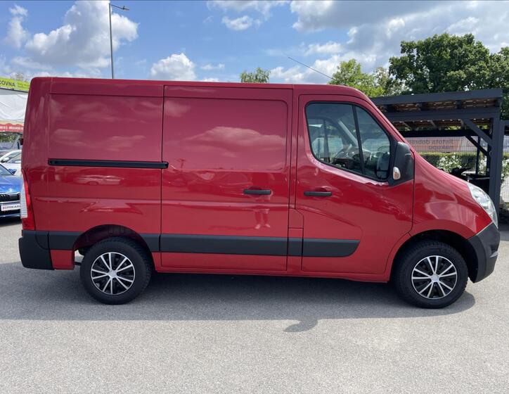 Renault Master 4