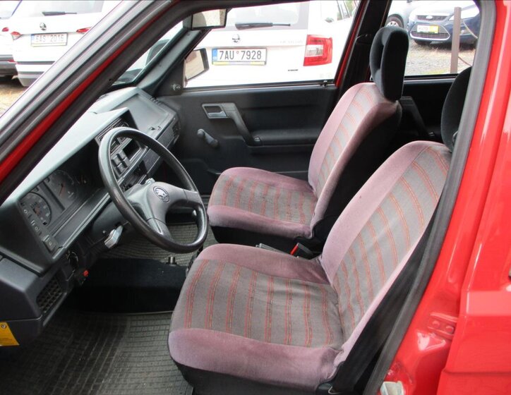 Škoda Forman Kombi 1,3 l 43 kw