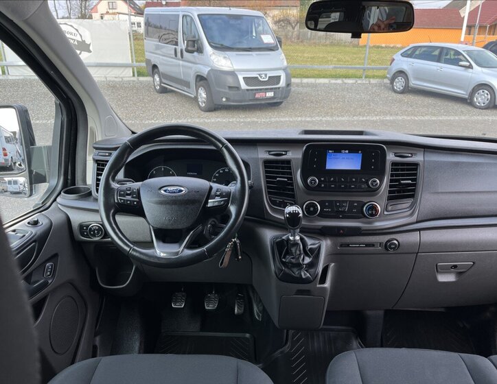 Ford Transit Custom 17