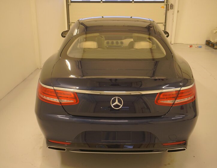 Mercedes-Benz Třídy S 12