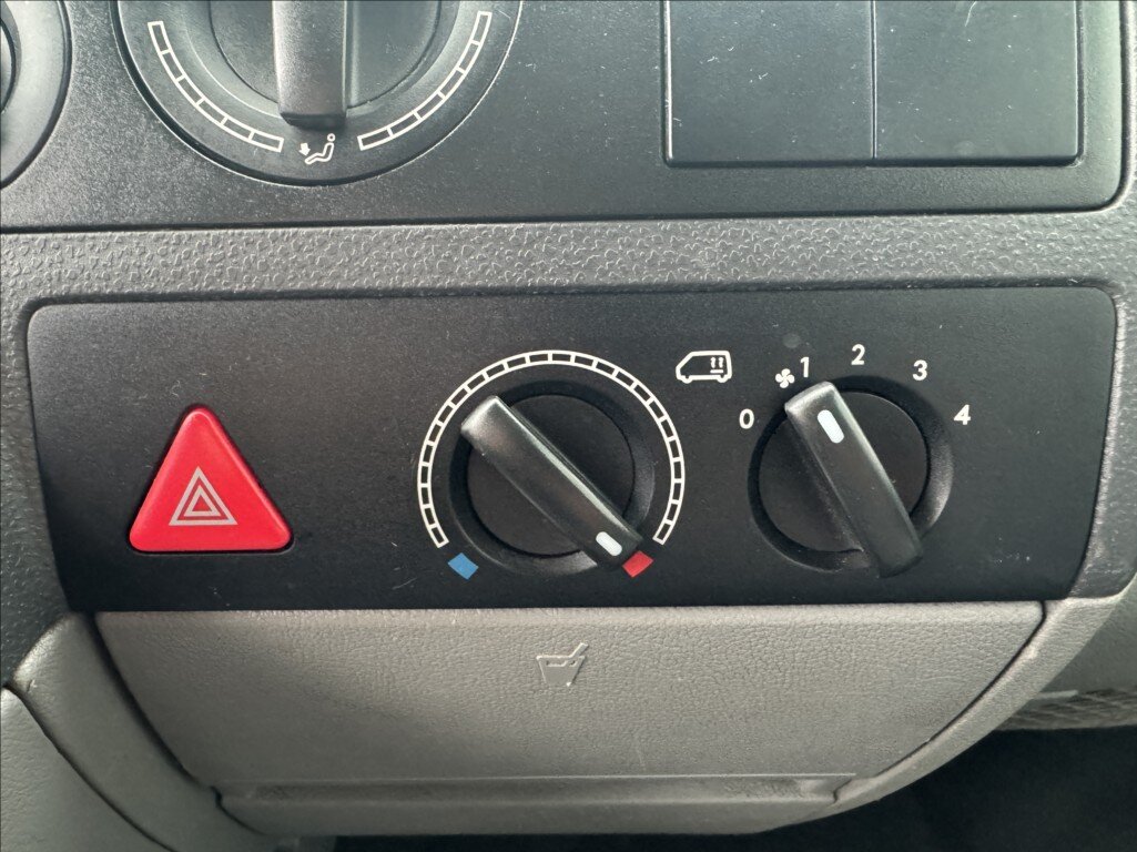 Volkswagen Transporter Kombi 1,9 l 90 kw