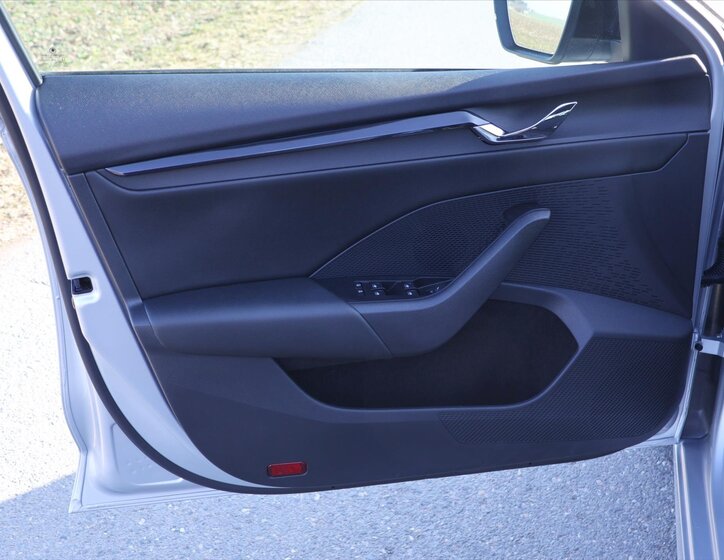 Škoda Octavia Kombi 999,0 81 kw