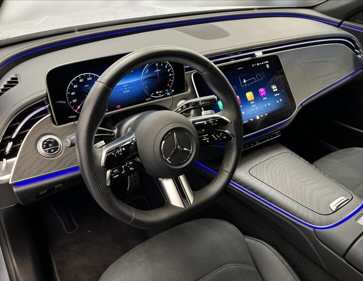 Mercedes-Benz Třídy E Kombi 2,0 l 145 kw