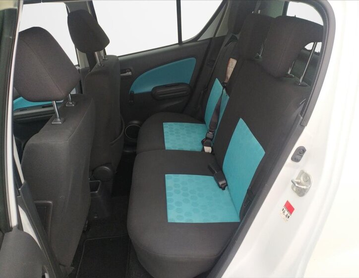 Suzuki Splash Hatchback 1,2 l 63 kw