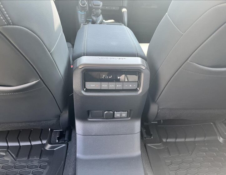 Toyota Land Cruiser Ostatní 2,4 l 243 kw