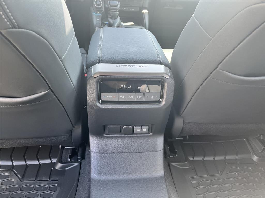 Toyota Land Cruiser Ostatní 2,4 l 243 kw