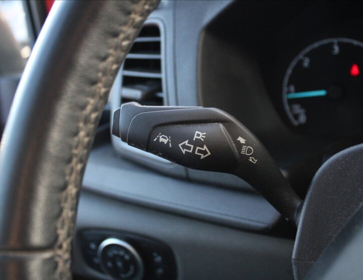 Ford Transit Skříň 2,0 l 95 kw