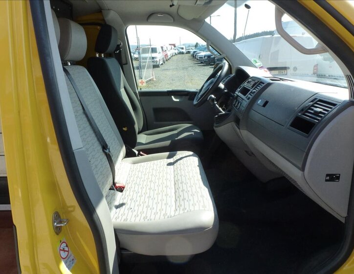 Volkswagen Transporter Skříň 2,0 l 84 kw