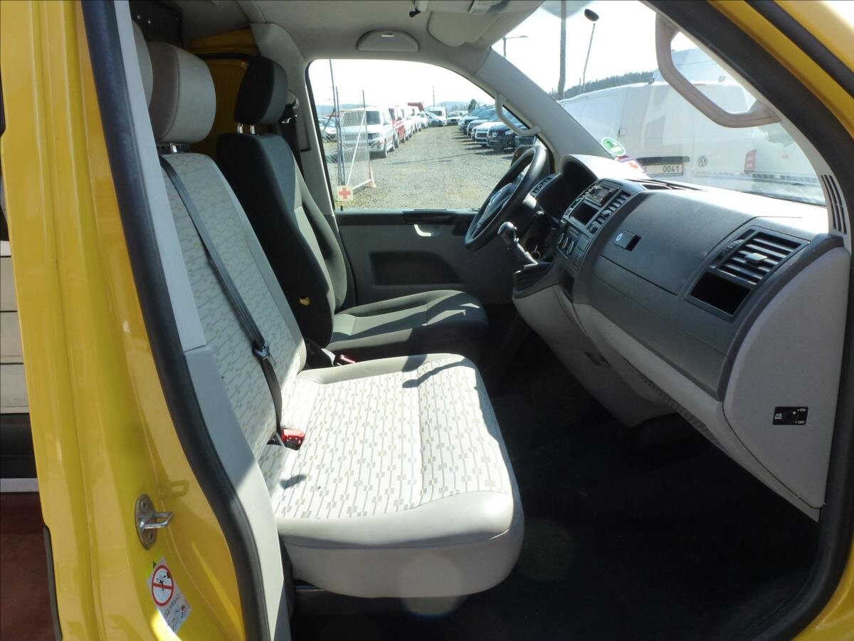 Volkswagen Transporter Skříň 2,0 l 84 kw