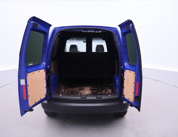 Volkswagen Caddy Skříň 2,0 l 81 kw