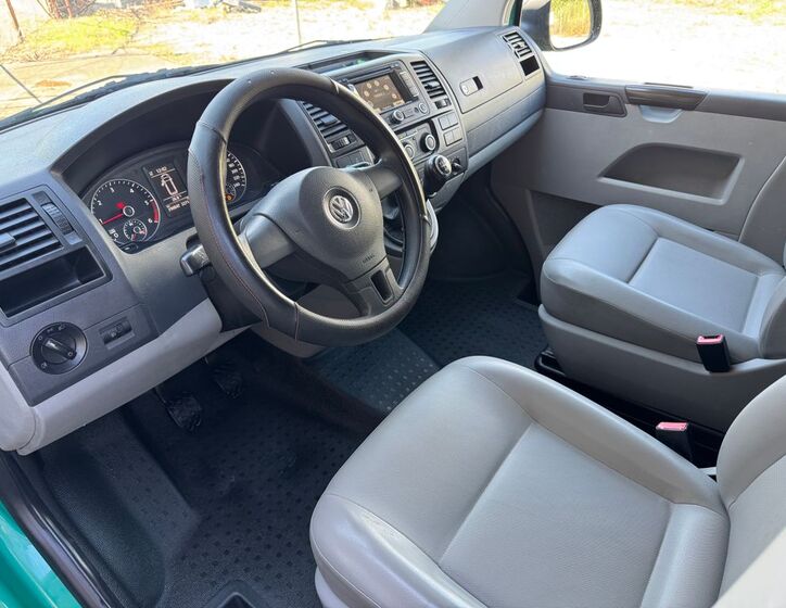 Volkswagen Transporter 8