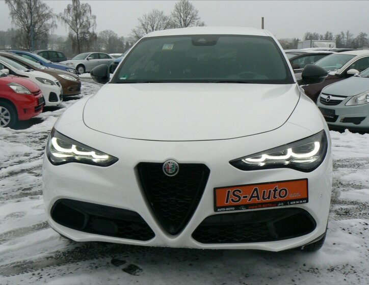 Alfa Romeo Stelvio SUV 2,1 l 154 kw