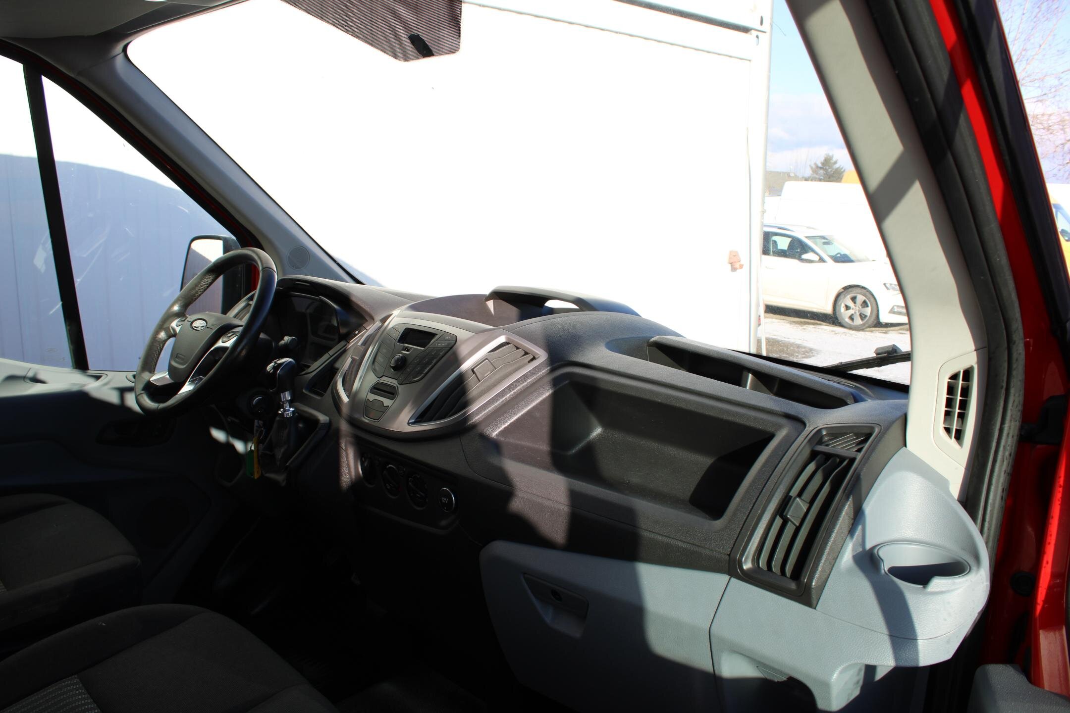 Ford Transit Užitková 2,0 l 125 kw