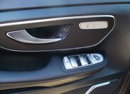Mercedes-Benz Třídy V MPV 2,1 l 140 kw