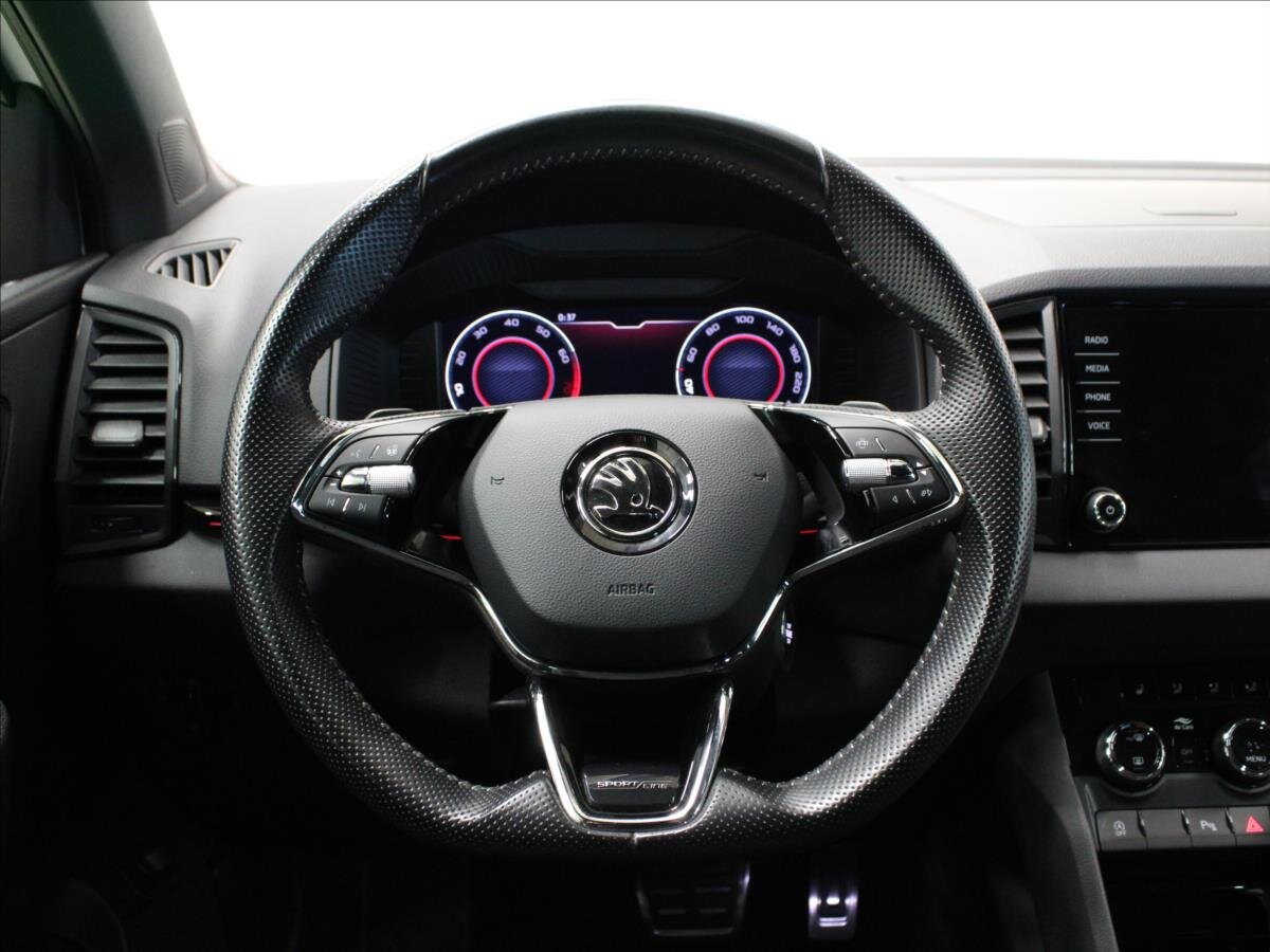 Škoda Karoq SUV / Terénní 1,5 l 110 kw