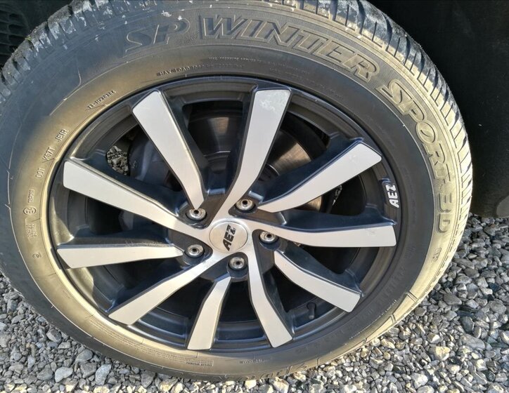 Volkswagen Touareg 21