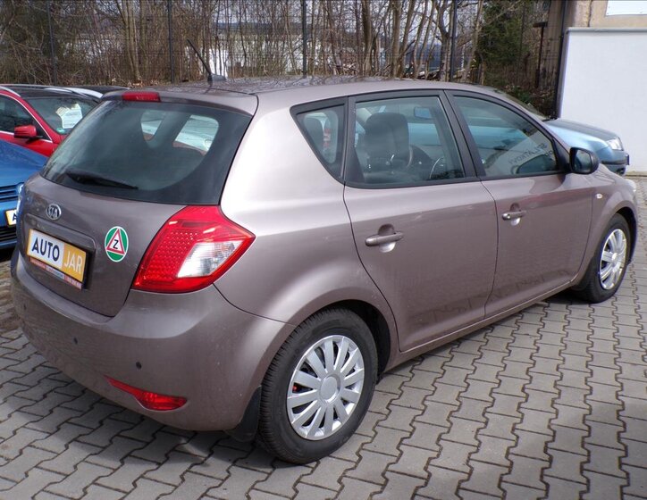 KIA Ceed Kombi 1,4 l 66 kw