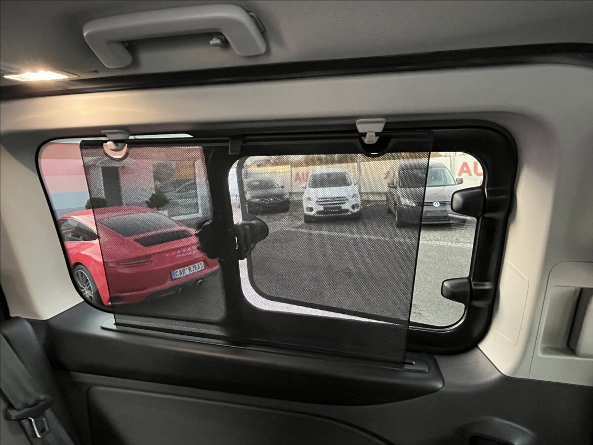 Ford Tourneo Custom Kombi 2,0 l 136 kw