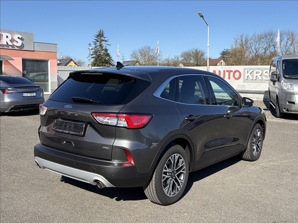 Ford Kuga SUV / Terénní 2,5 l 165 kw