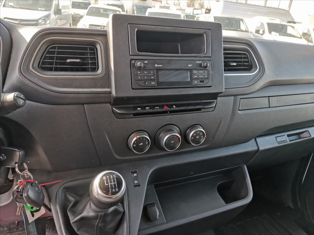 Renault Master Valník 2,3 l 120 kw