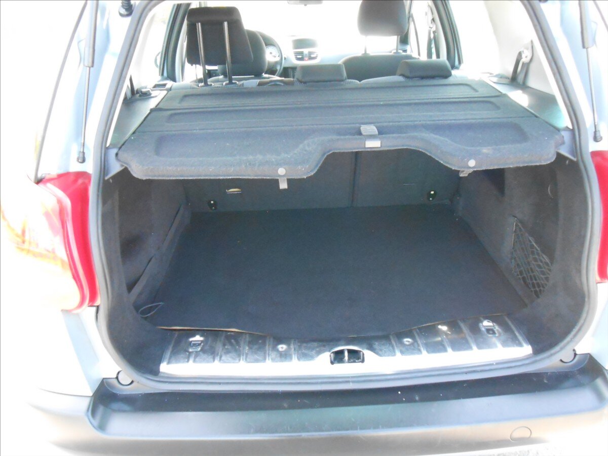 Peugeot 207 Kombi 1,4 l 54 kw