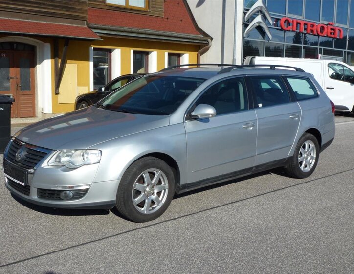 Volkswagen Passat 1