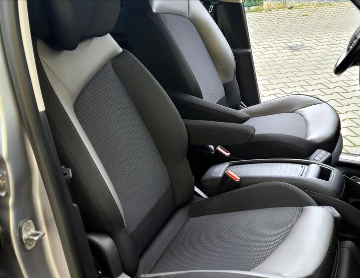 Citroën Grand C4 Picasso MPV 1,6 l 121 kw