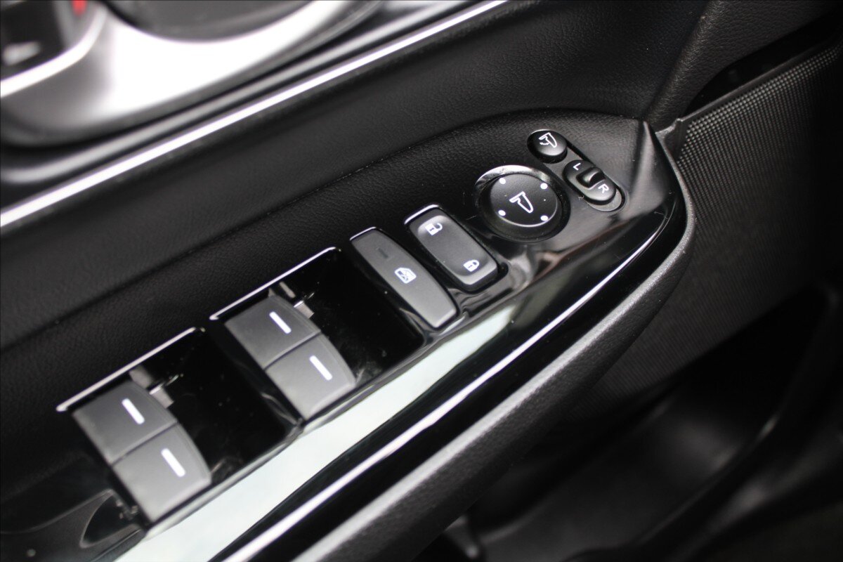 Honda CR-V SUV / Terénní 2,0 l 107 kw