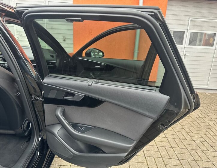 Audi A4 Kombi 2,0 l 140 kw