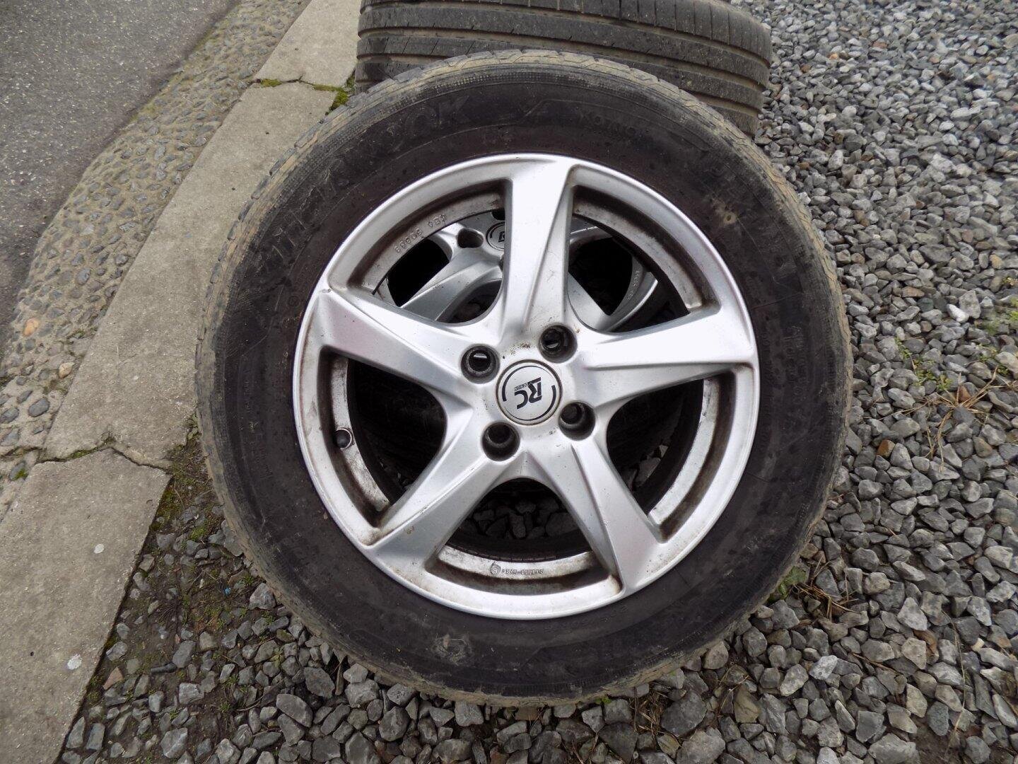 Opel Crossland X SUV 1,2 l 60 kw