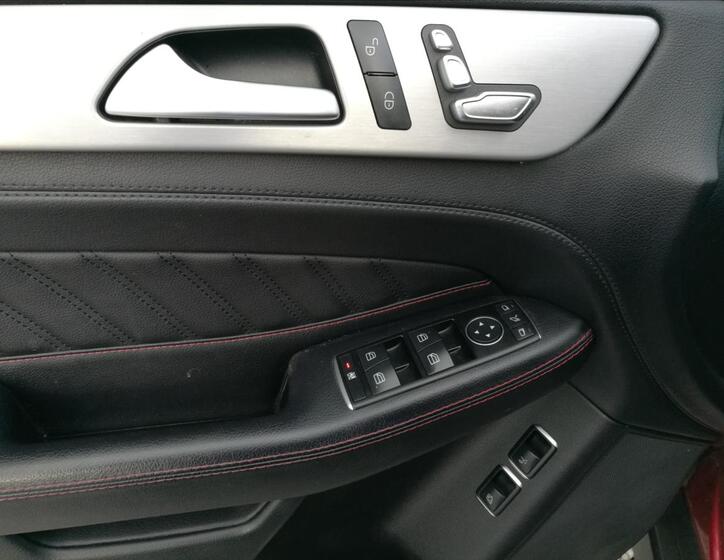 Mercedes-Benz GLE 13