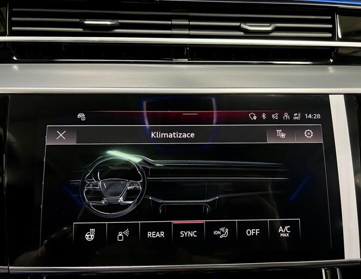Audi S8 Ostatní 4,0 l 420 kw